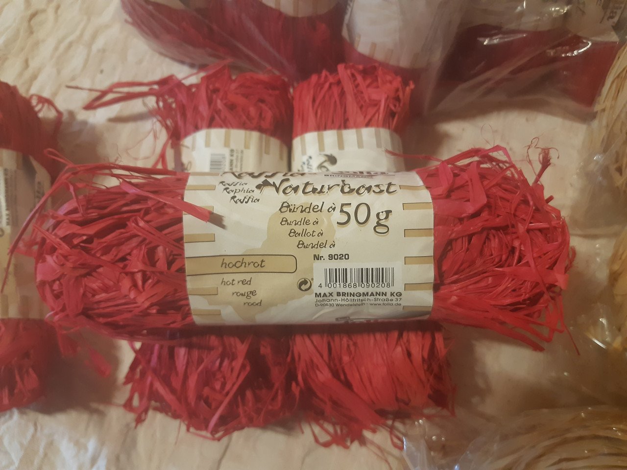 Raffia 50 gram, 8 x naturel, 12 x rood