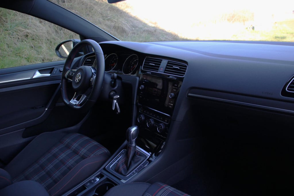 Volkswagen Golf 2.0 tsi gti - h&r - dsg - led/matrix - pdc rondom - disc+ -