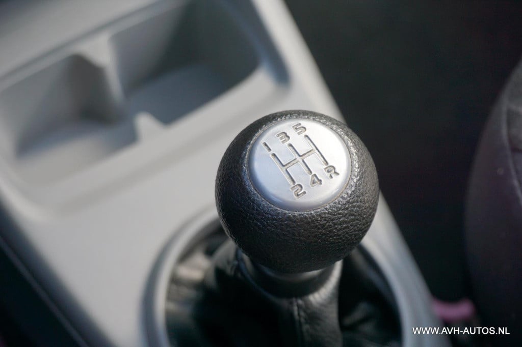 Nissan Pixo 1.0 acenta
