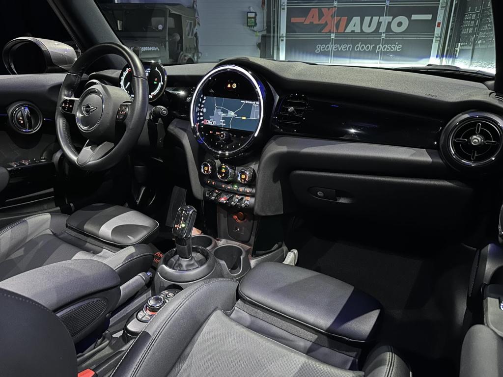 Mini Cooper Cabrio mini 1.5 mini yours *led*camera*navi*