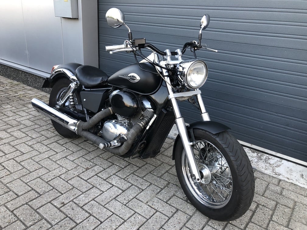 Honda VT750C2, licht verbouwde chopper uit 1997, geschikt voor A2, €2295,-