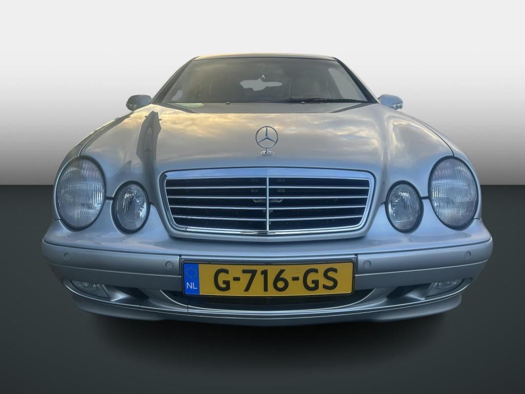 Mercedes-Benz Clk-klasse coupé 200 elegance youngtimer!
