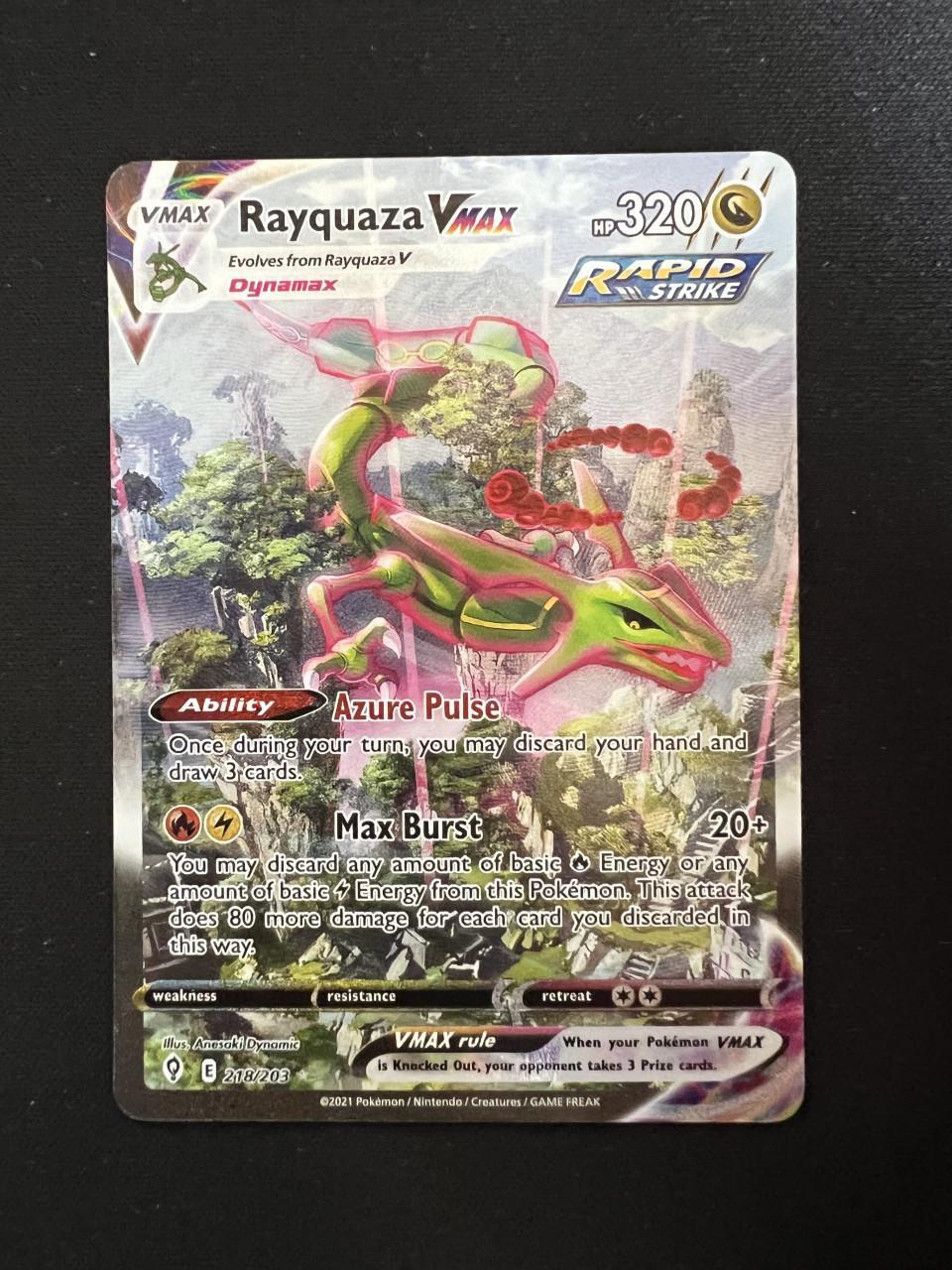 Rayquaza Vmax 218/203 - Evolving Skies MINT