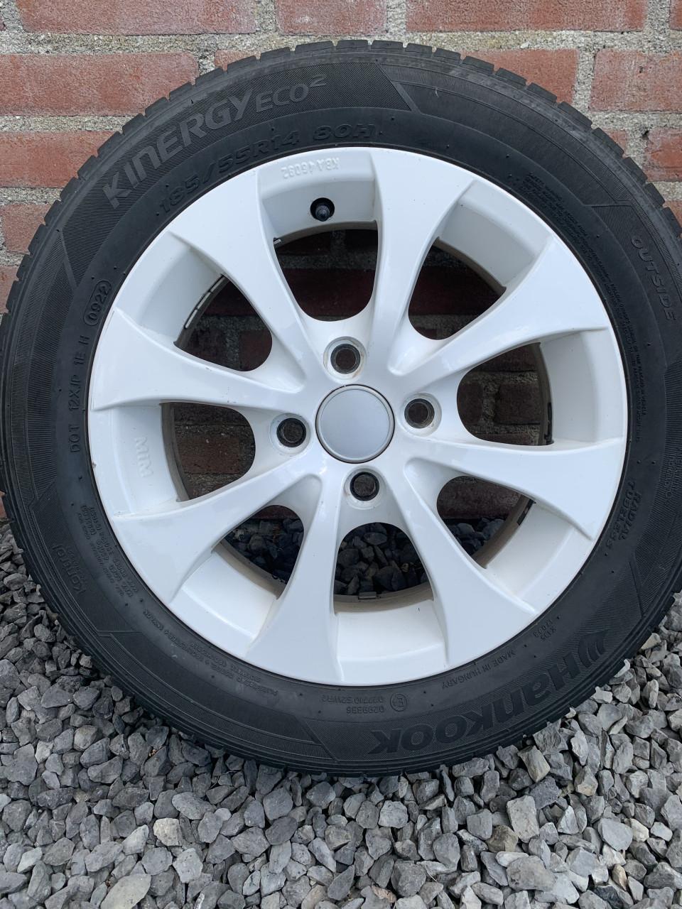 Velgen met zomerbanden voor C1, Aygo of Peugeot 107