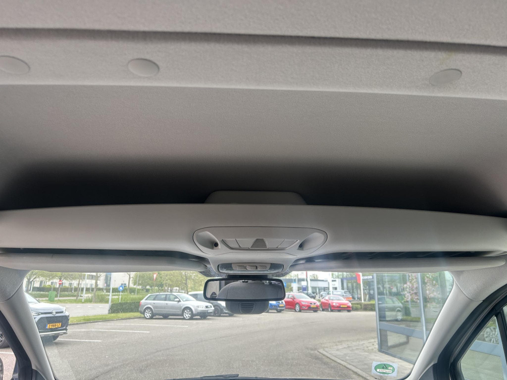 Ford Tourneo Connect compact 1.0 trend