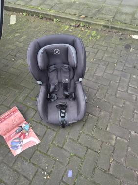 Draaibaare autostoel maxicosi