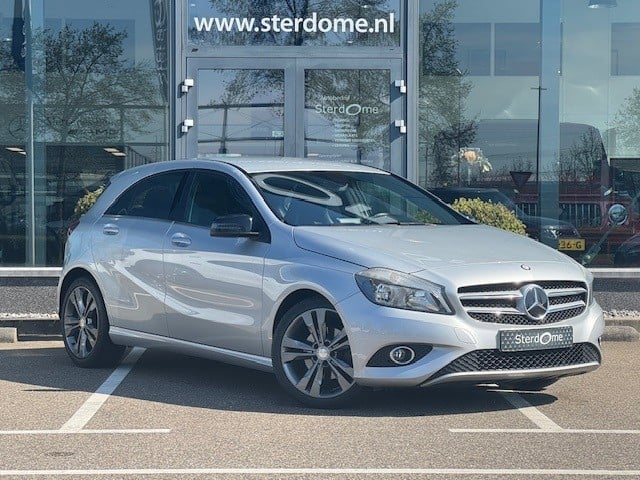 Mercedes-Benz A-Klasse 180 ambition l airco l camera l navigatie l stoelver