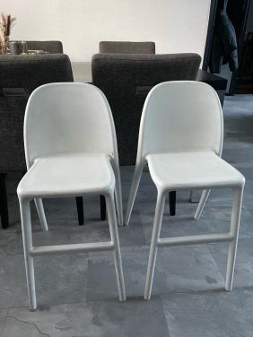 2x ikea urban junior stoelen in Zierikzee