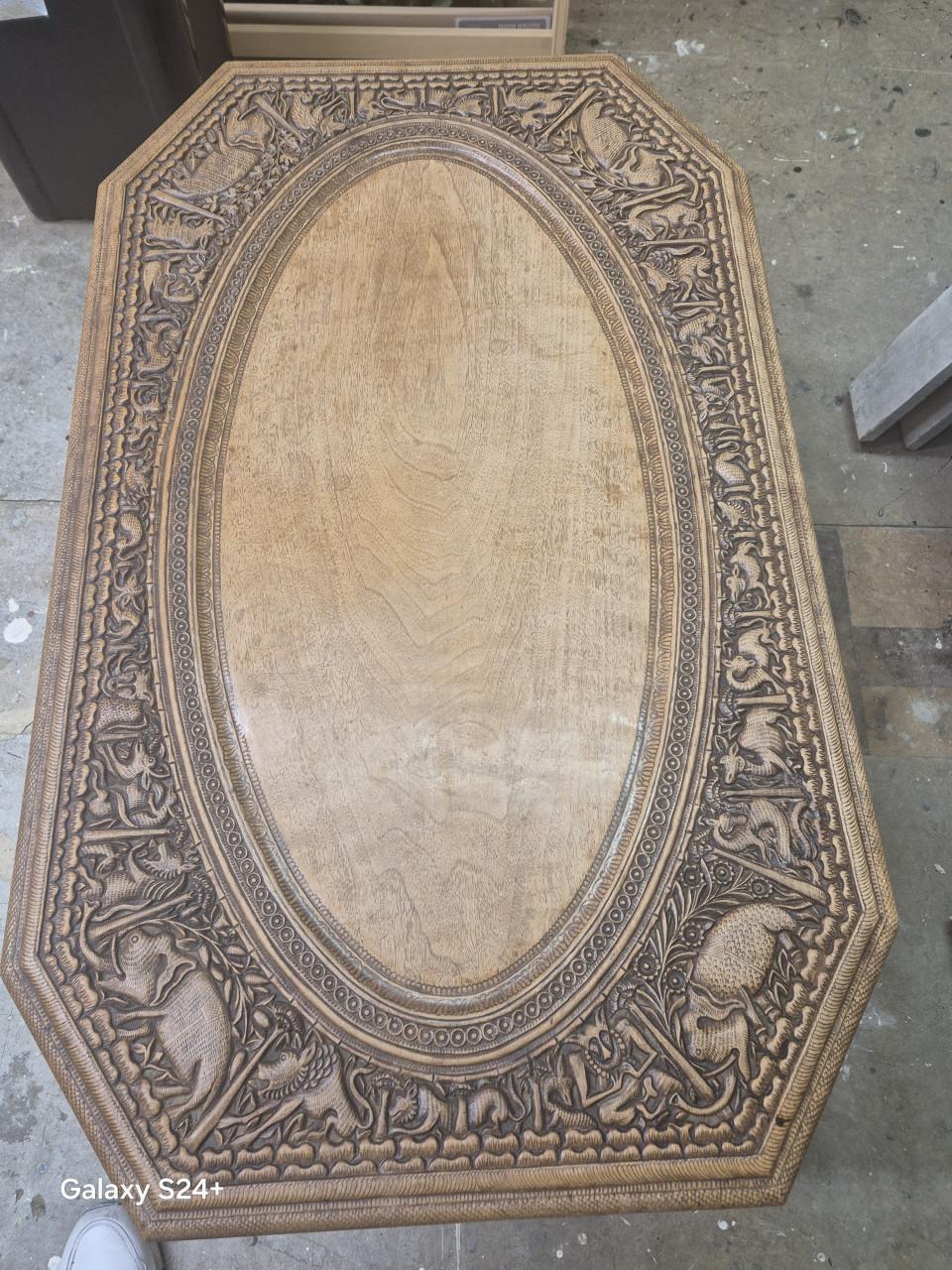 Antiek salon tafel