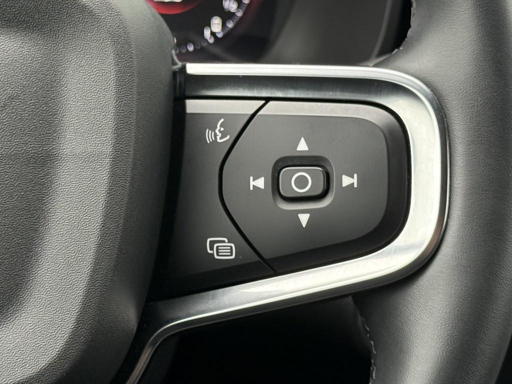 Volvo XC40 t5 262pk recharge inscription| camera| stoel+stuur.verw| keyless