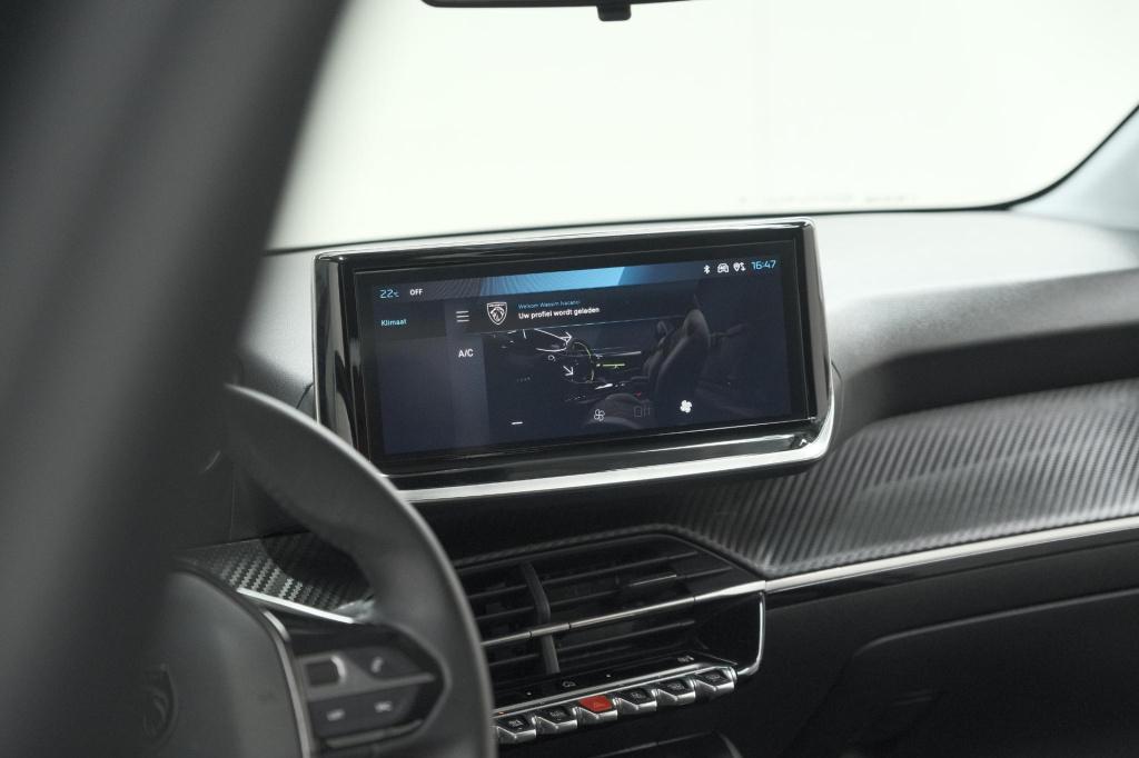 Peugeot 208 puretech 100 style | navigatie | cruise control | apple carplay