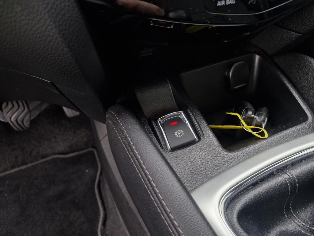 Nissan Qashqai 1.2 tekna