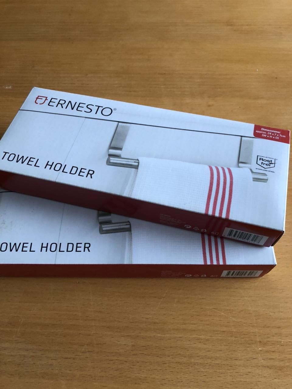 Te koop handdoekenhouders.(nieuw).