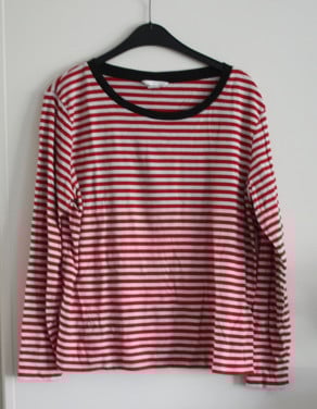 Shirt met langemouwen  rood wit gestreept maat xl
