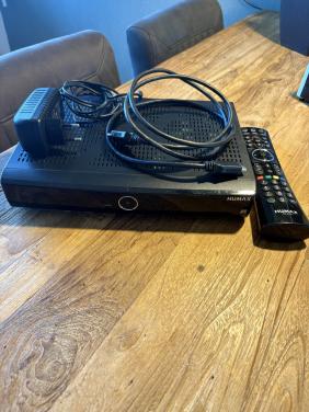Humax HD Fox C/Delta/NL decoder met afstb.