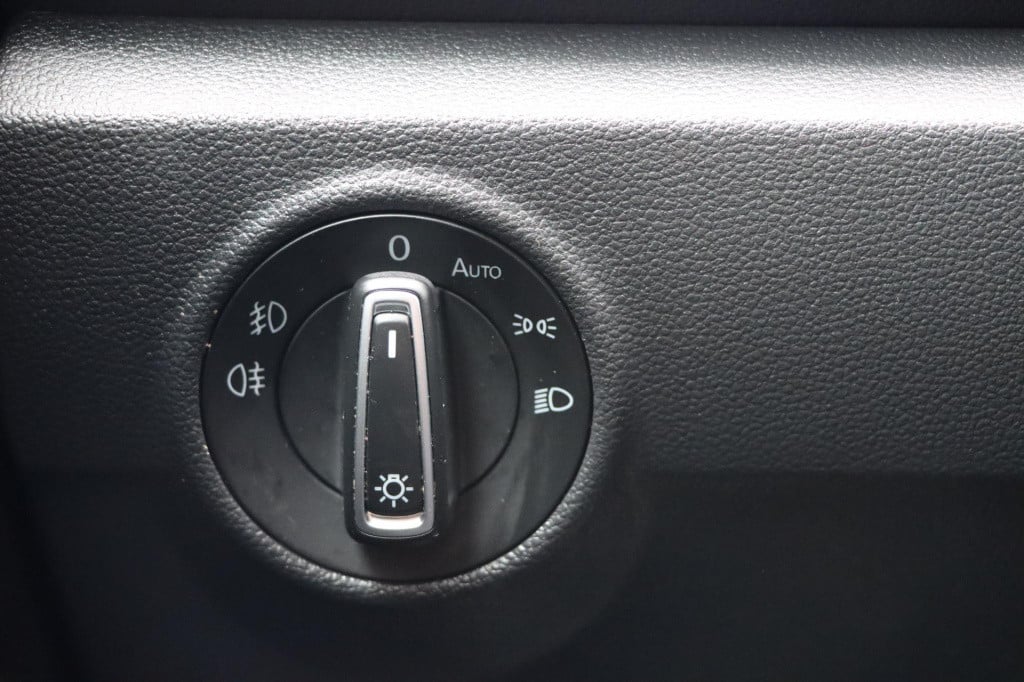 Volkswagen T-roc 1.5 tsi style executive 150pk dsg
