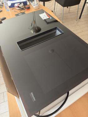 Miele inductie zwart met afzuiging