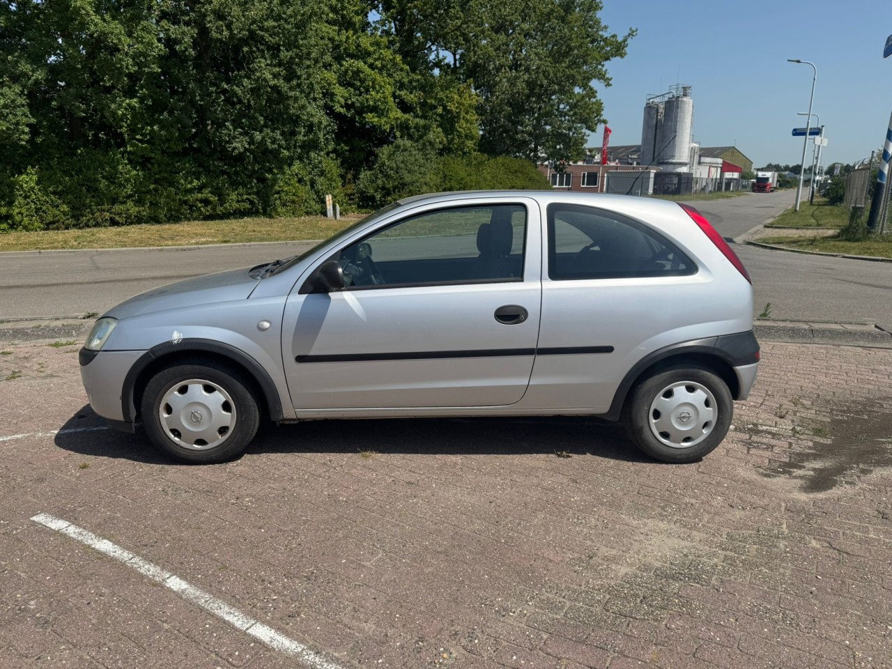 Opel corsa bj 2003 1200 euro