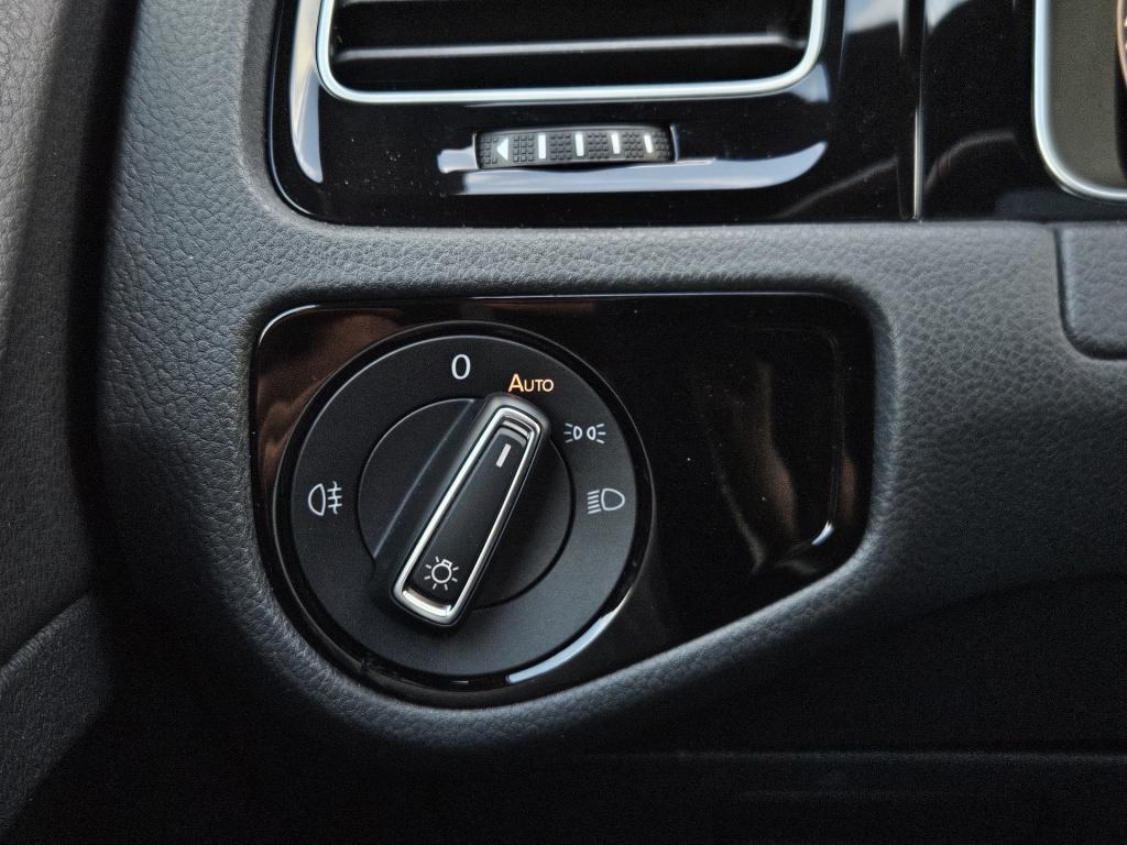 Volkswagen Golf 2.0 tsi gti tcr | akrapovic | pano | acc | rijklaar inclusi