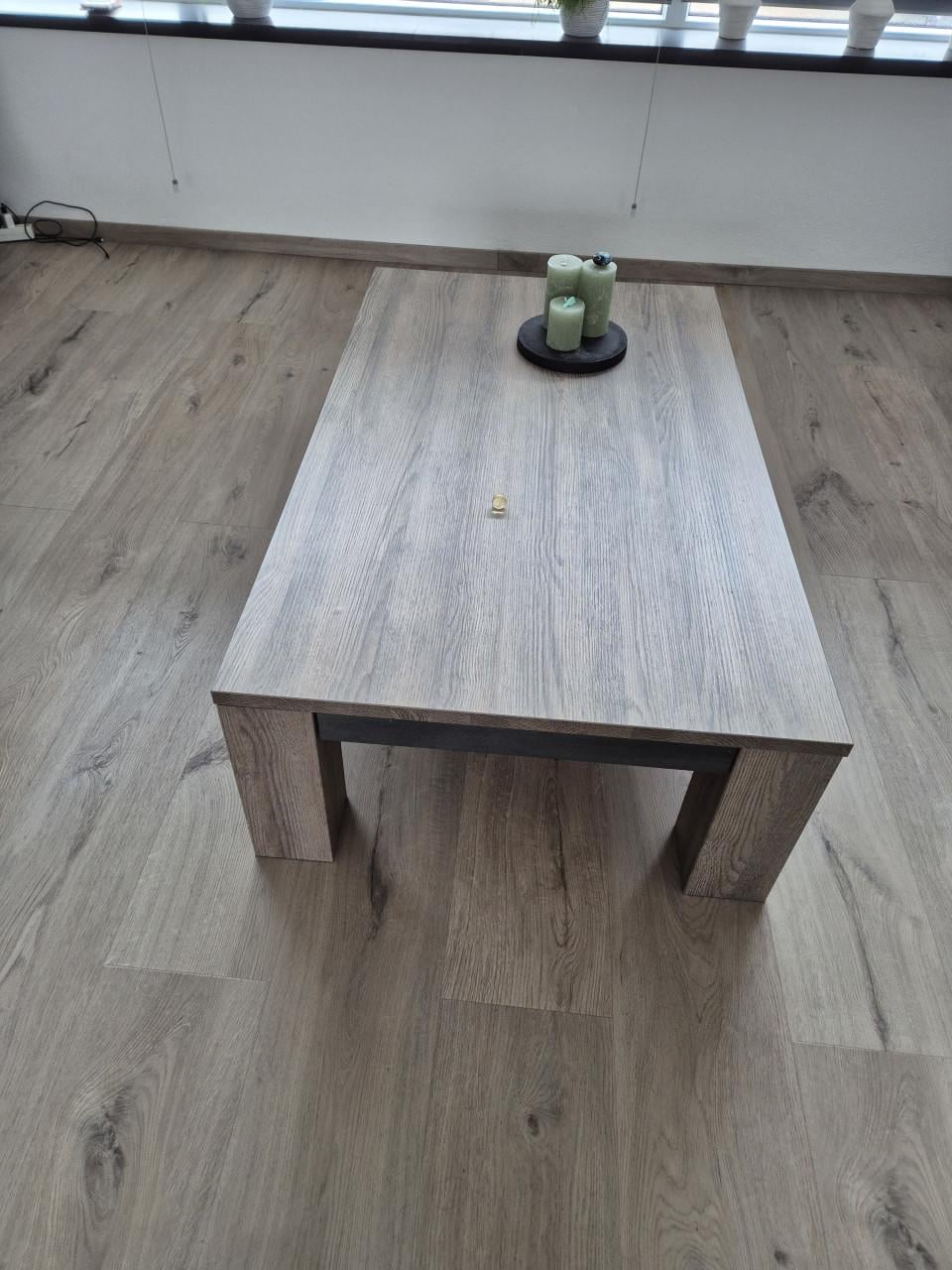 Eettafel en salontafel