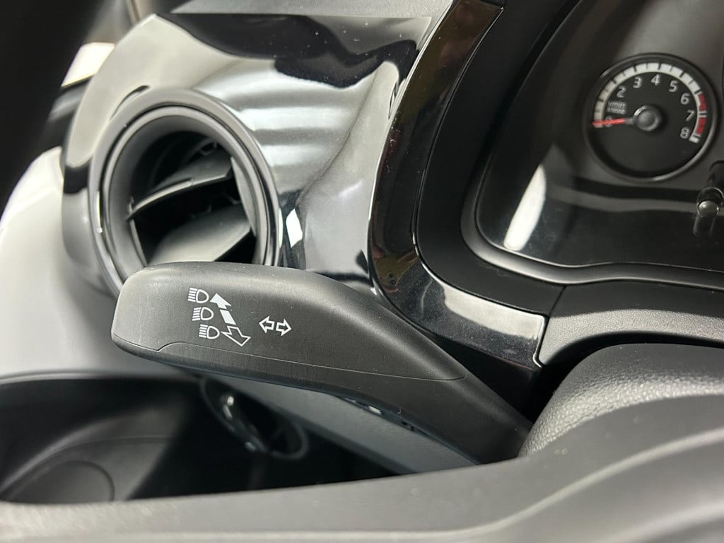 Volkswagen UP! occasion 1.0 move up! bluemotion | wit | 5-deurs | tweedehan