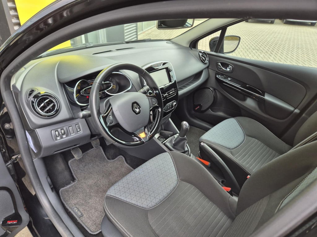 Renault Clio tce 90 dynamique climate control, navigatie, bluetooth, trekha