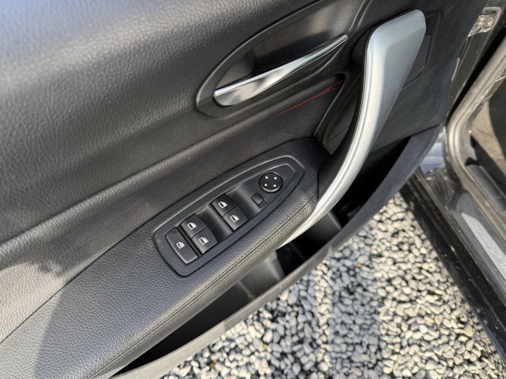 BMW 1 Serie 116i 136pk upgrade edition sportline 5-drs