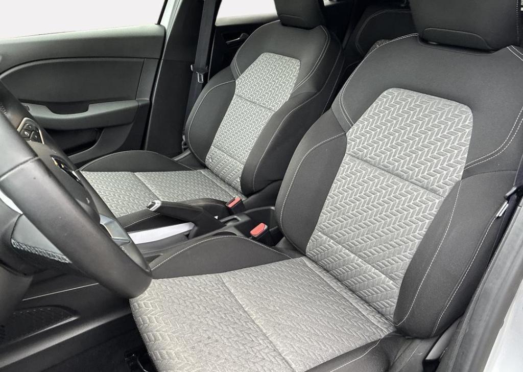 Renault Clio 1.6 e-tech hybrid 145 evolution