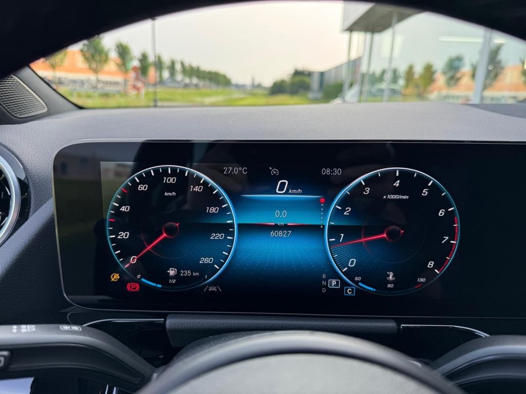 Mercedes-Benz B-Klasse 180 business solution style automaat , wegklapbare t