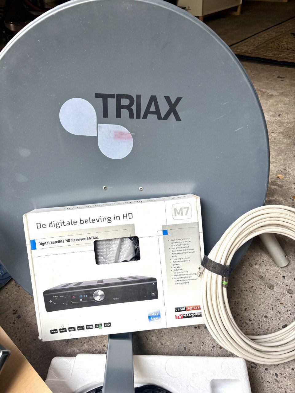 Complete set voor TV op de camping