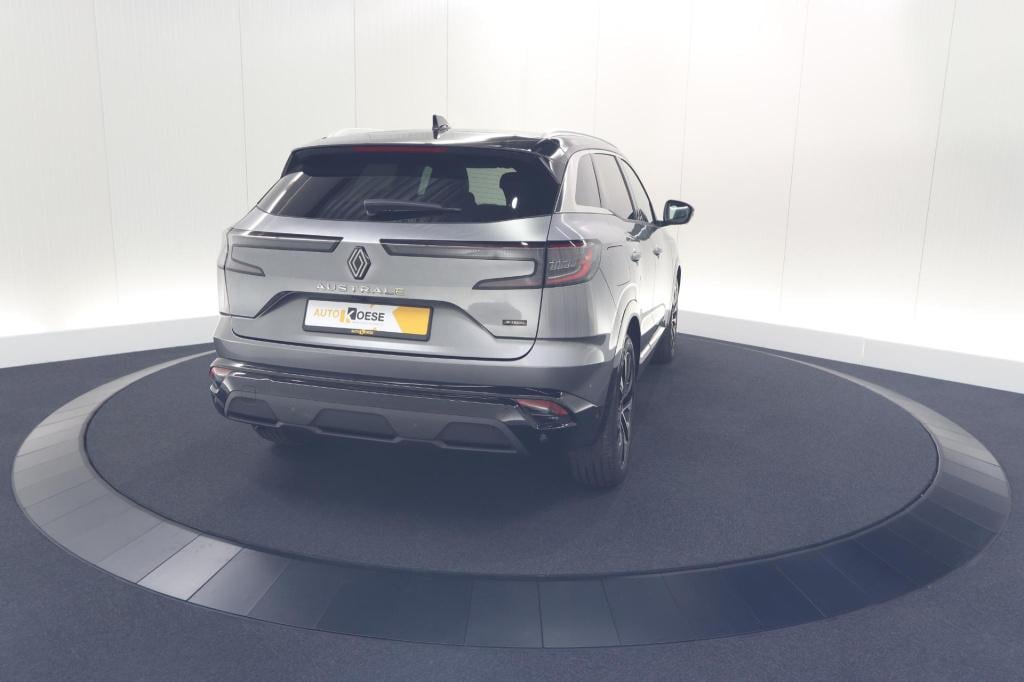 Renault Austral 1.2 e-tech full hybrid 200 techno | 360 camera | panoramada
