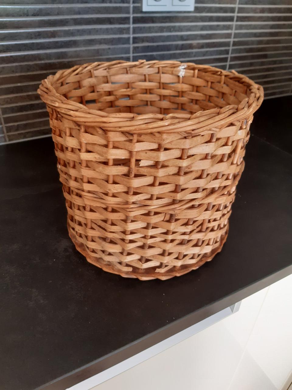 Rieten mand in prima staat