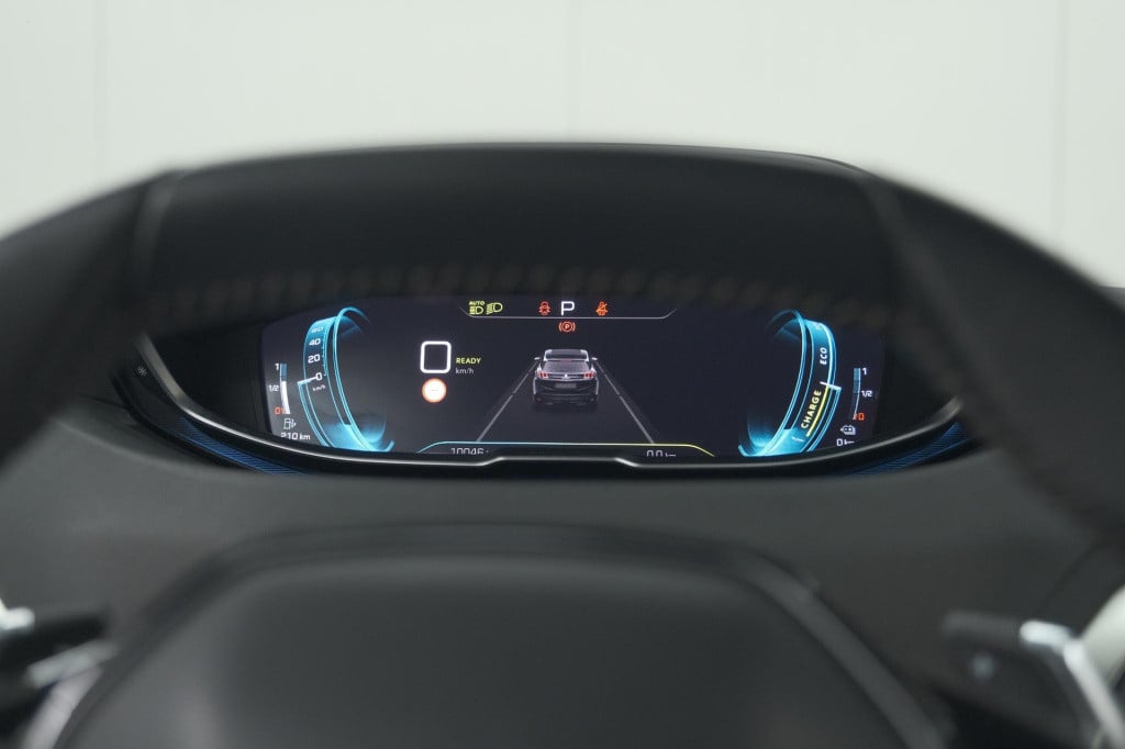 Peugeot 3008 1.6 hybrid 225 allure pack business | camera | navigatie | app