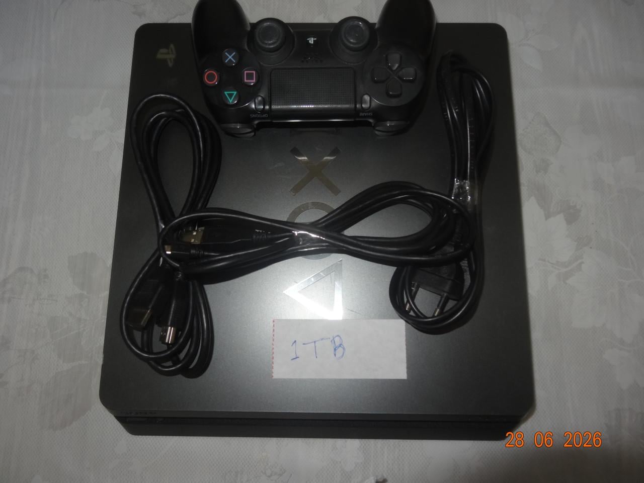 ZGAN PS 4 compleet met alle kabels en spel, SLIM versie,1TB