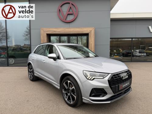 Audi Q3 35 tfsi 150pk s-tronic advanced | trekhaak | zwart optiek | dode ho