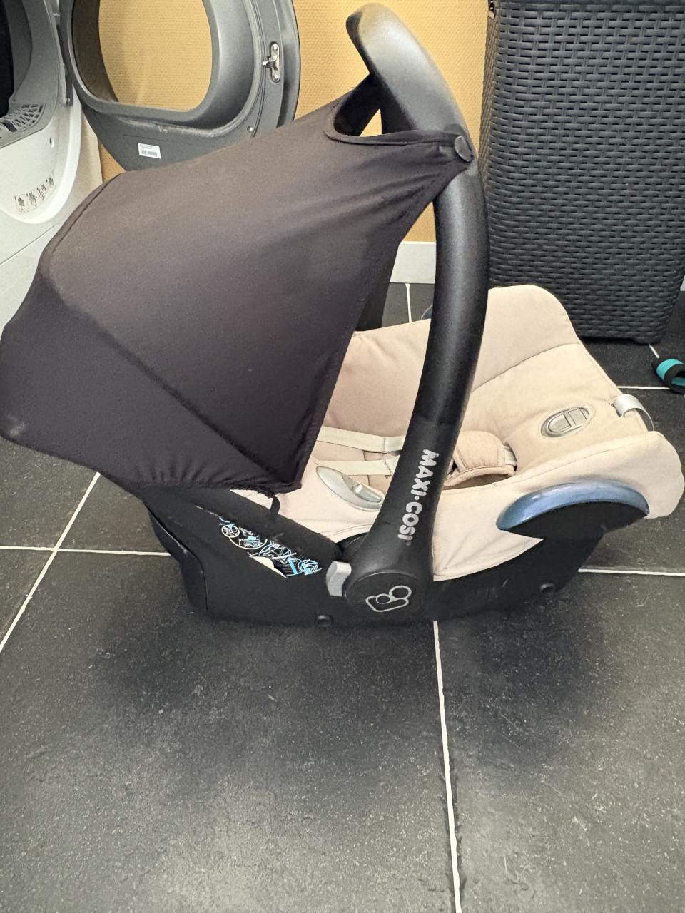 Maxi Cosi Cabriofix