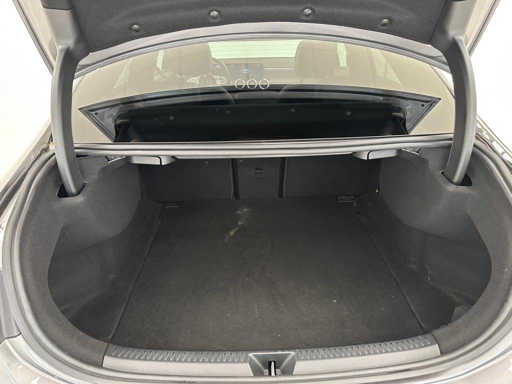 Mercedes-Benz A-Klasse 200 amg premium plus | burmester | panoramadak | mem