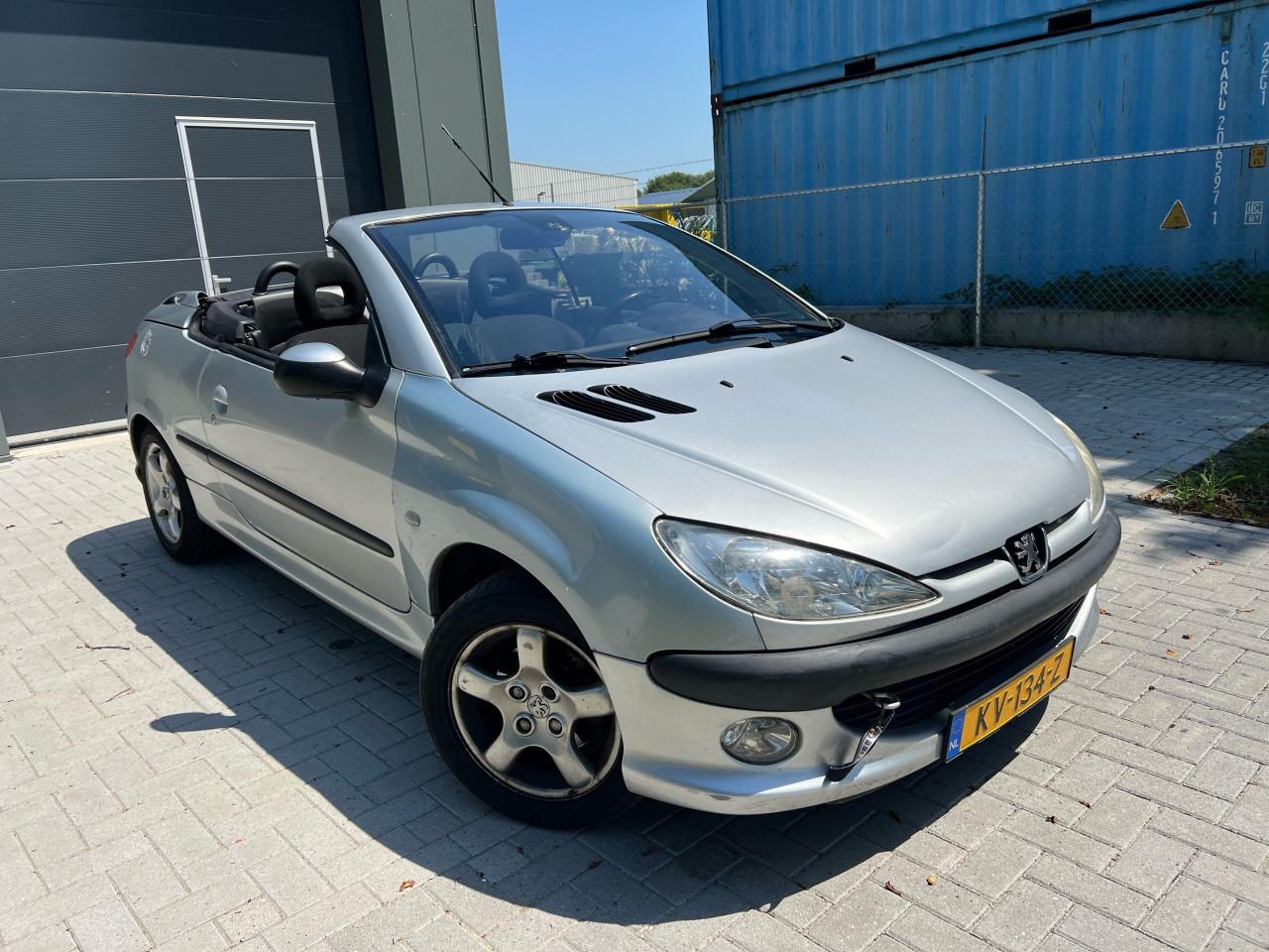 Peugeot 206CC 1.6-16V Cabrio Automaat