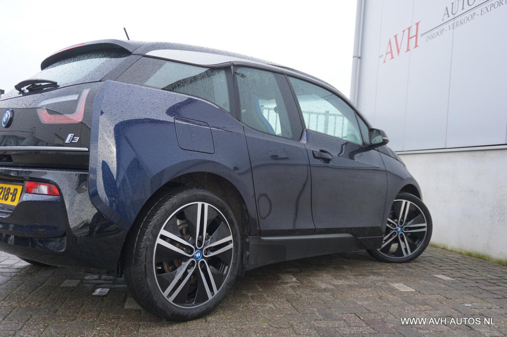 BMW I3 basis iperformance 94ah 33 kwh, prijs incl. btw!!