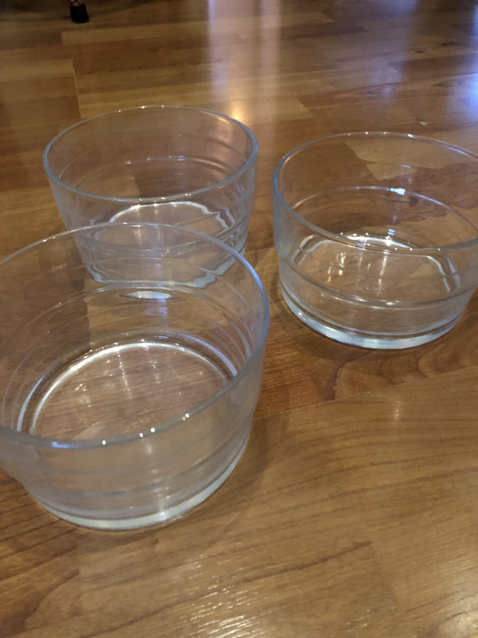 6 glazen bakjes voor 3 euro