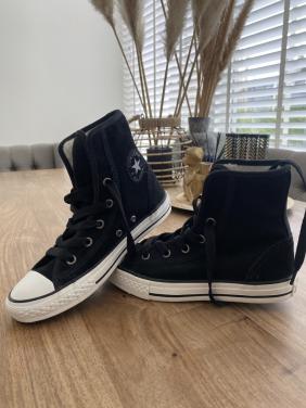 Converse All Star maat 32.