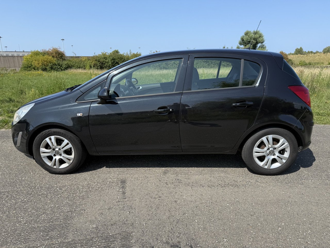 Opel Corsa 1.2 16v 86pk Rhythm | Airco | Navigatie | Cruise Control