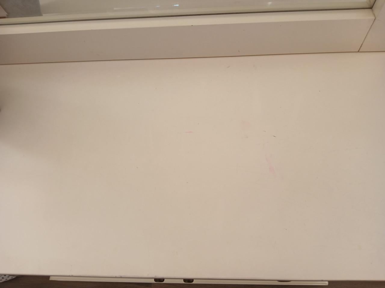 Leuk Dressoir + losse spiegel 102cm breed