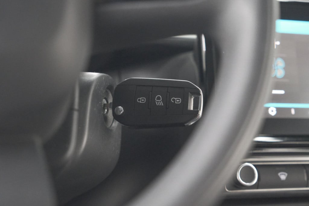Citroen C3 puretech 110 eat6 max | apple carplay | parkeersensoren | climat