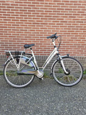 Gazelle chamonix c8 hpf dames 49 van 2299 voor 650 inruil mogelijk