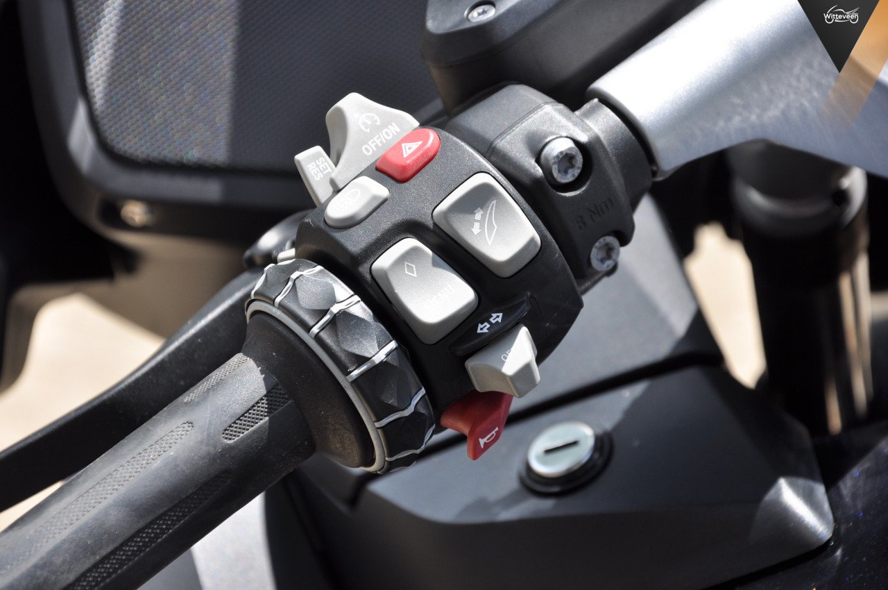 BMW R 1250 RT 719 met 33500 kms