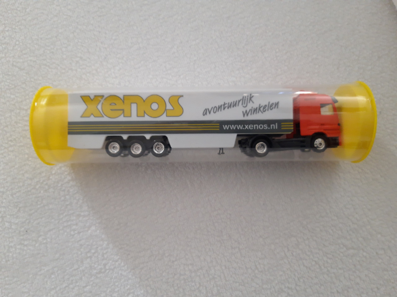 Model vrachtwagen Xenos ( Nieuw in verpakking )