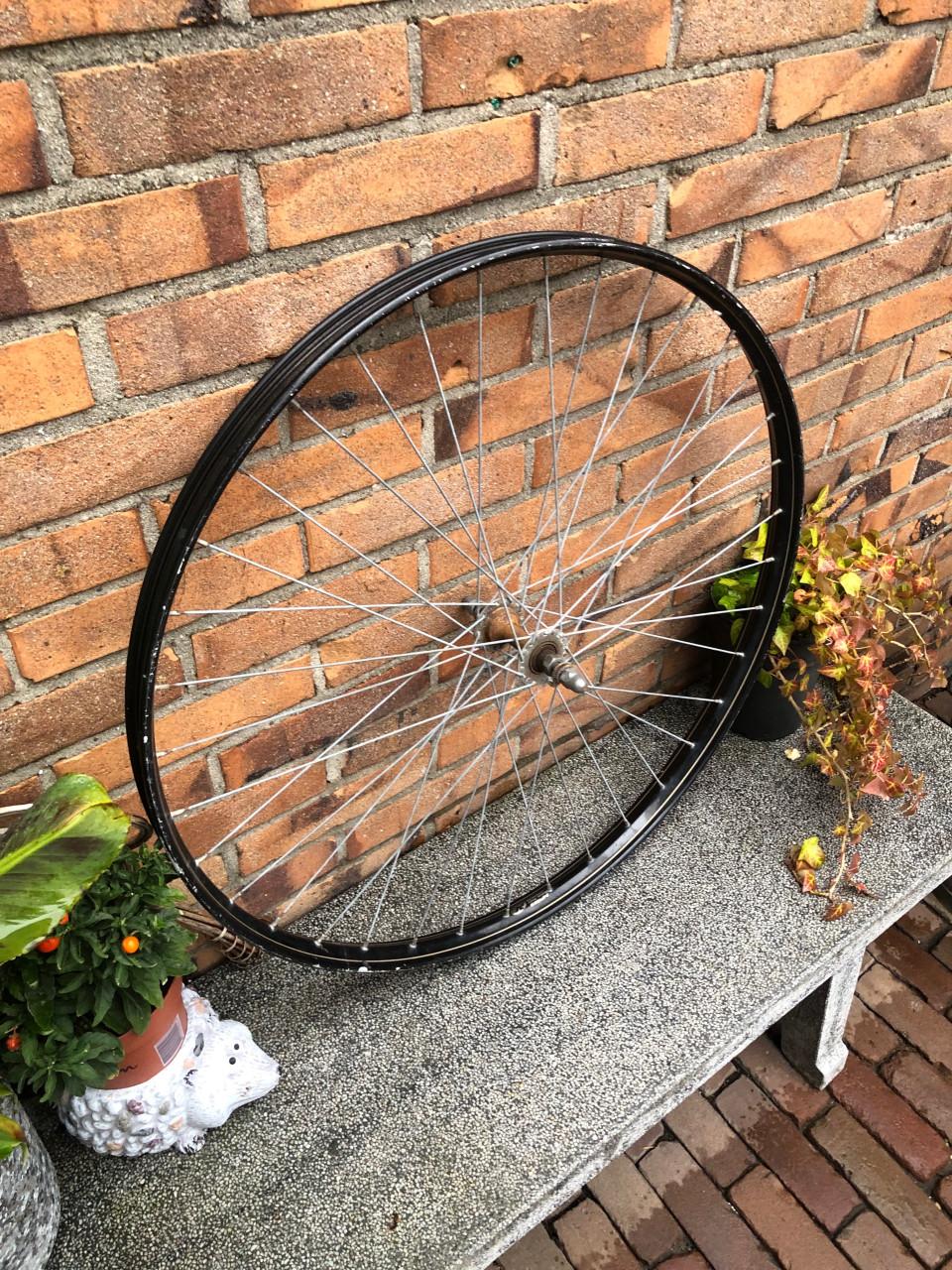 Omafiets voorwiel 28x1.1/2