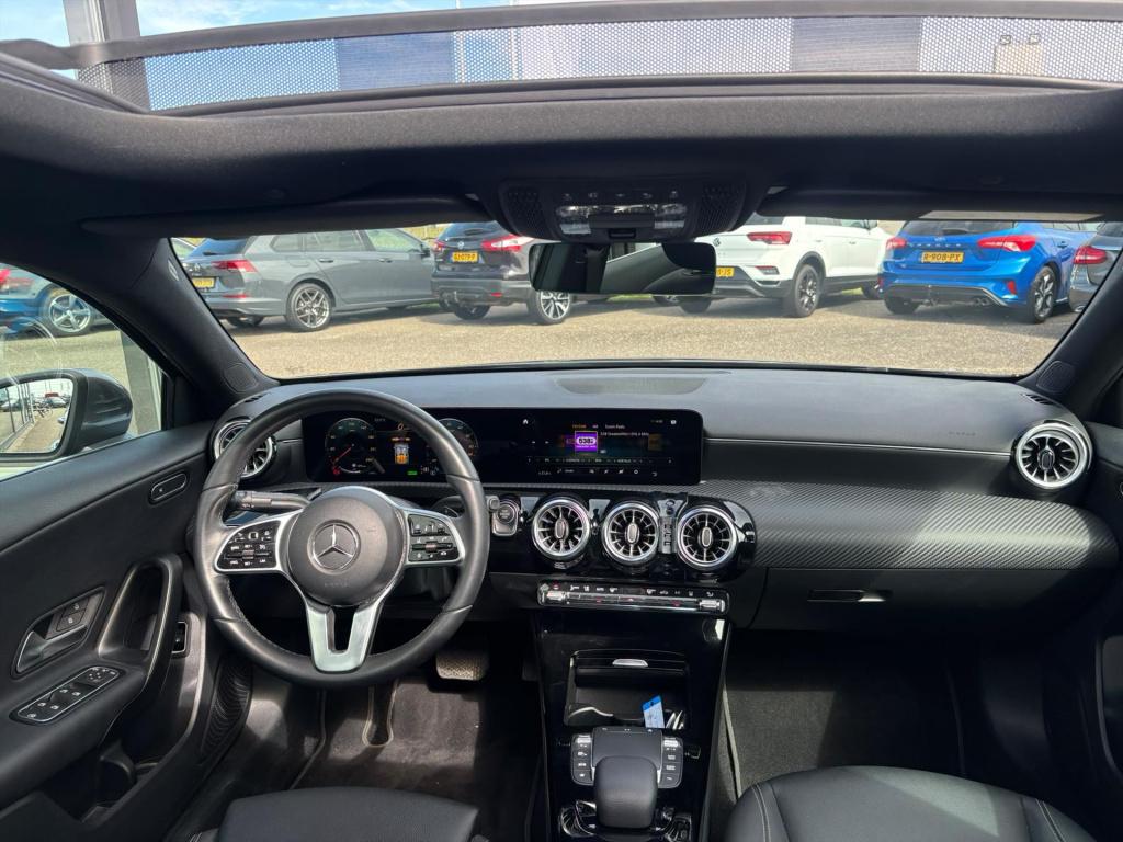 Mercedes-Benz A-Klasse a 250 e 218pk 8g-dct, luxury line, pano dak