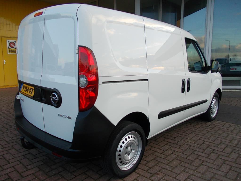 Opel Combo 1.6 cdti 77 kw (105pk) airco, cruise-contr.